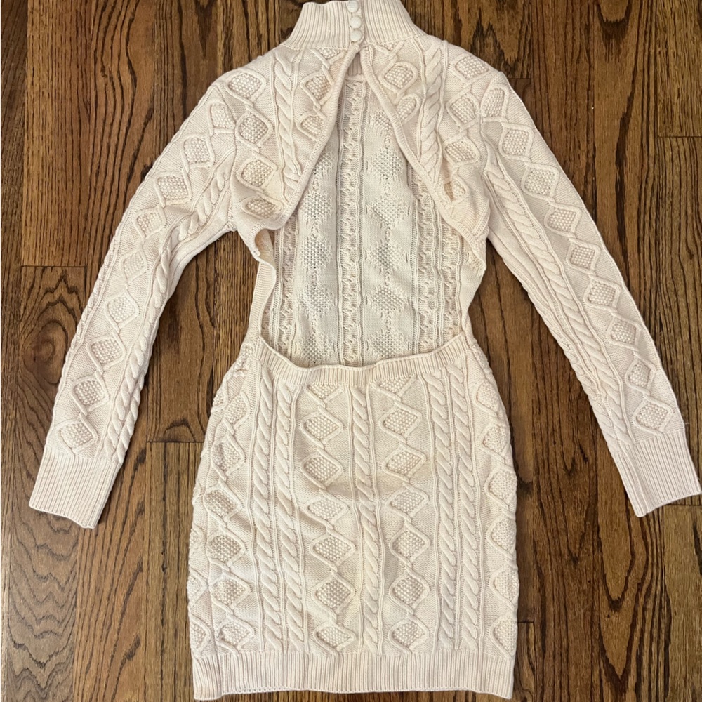 NWOT Open Back Sweater Dress